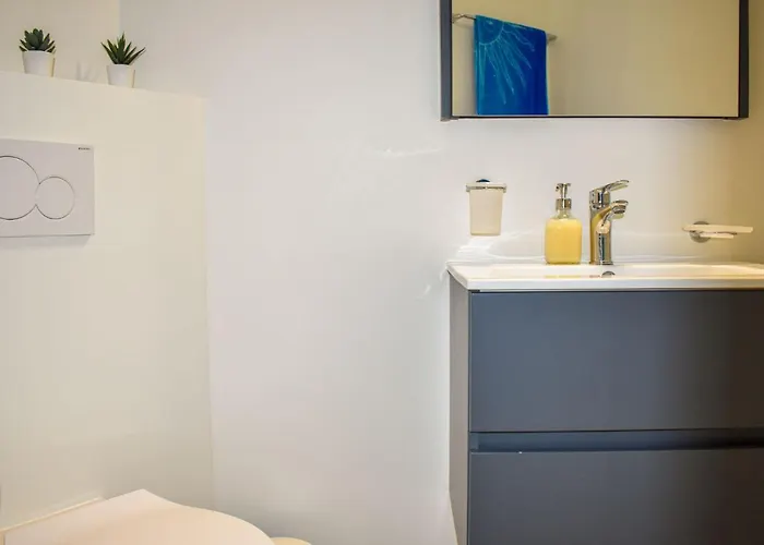 Apartment Apartment Residenza Monte Bre - Apt-204 Haus2 By Interhome